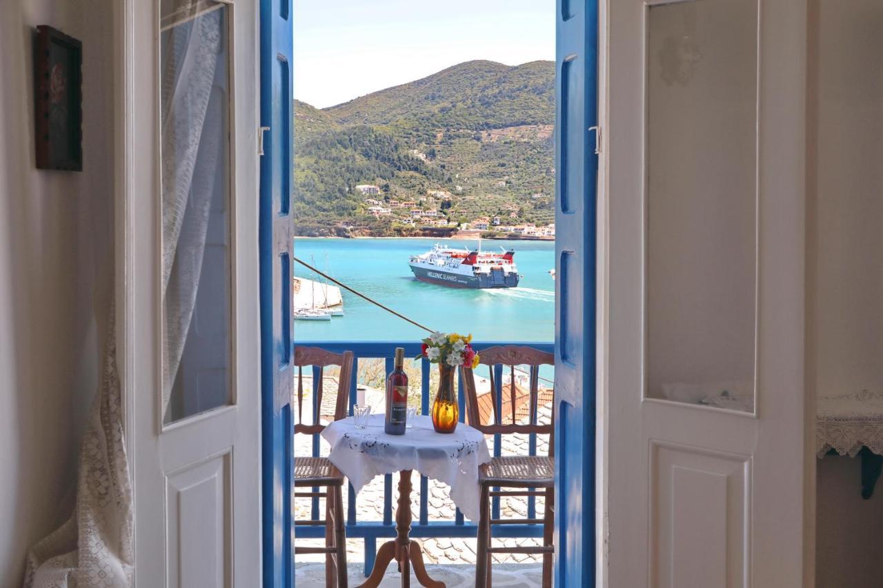 Skopelos House In Castle Panormos  Eksteriør billede