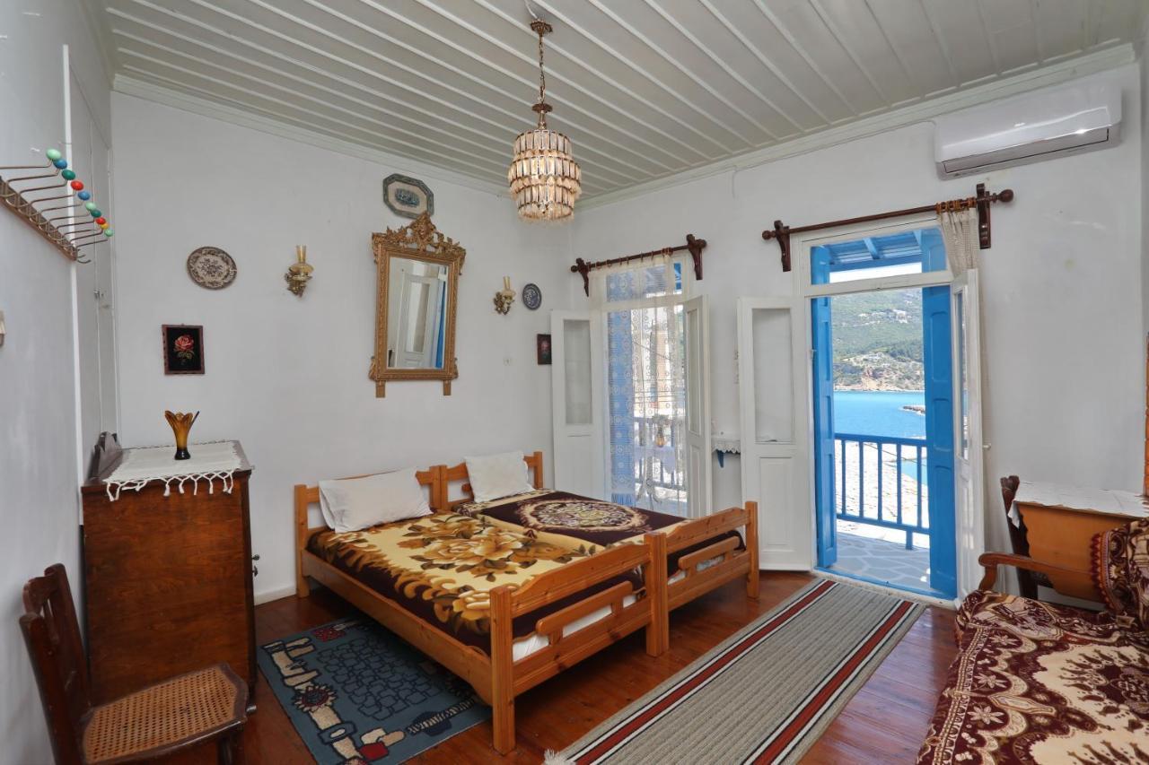 Skopelos House In Castle Panormos  Eksteriør billede