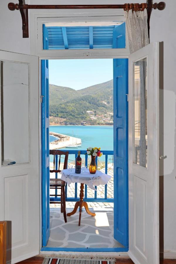 Skopelos House In Castle Panormos  Eksteriør billede